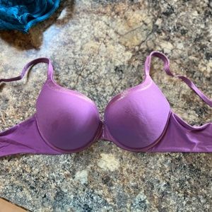 Victoria’s Secret 38c push-up bra